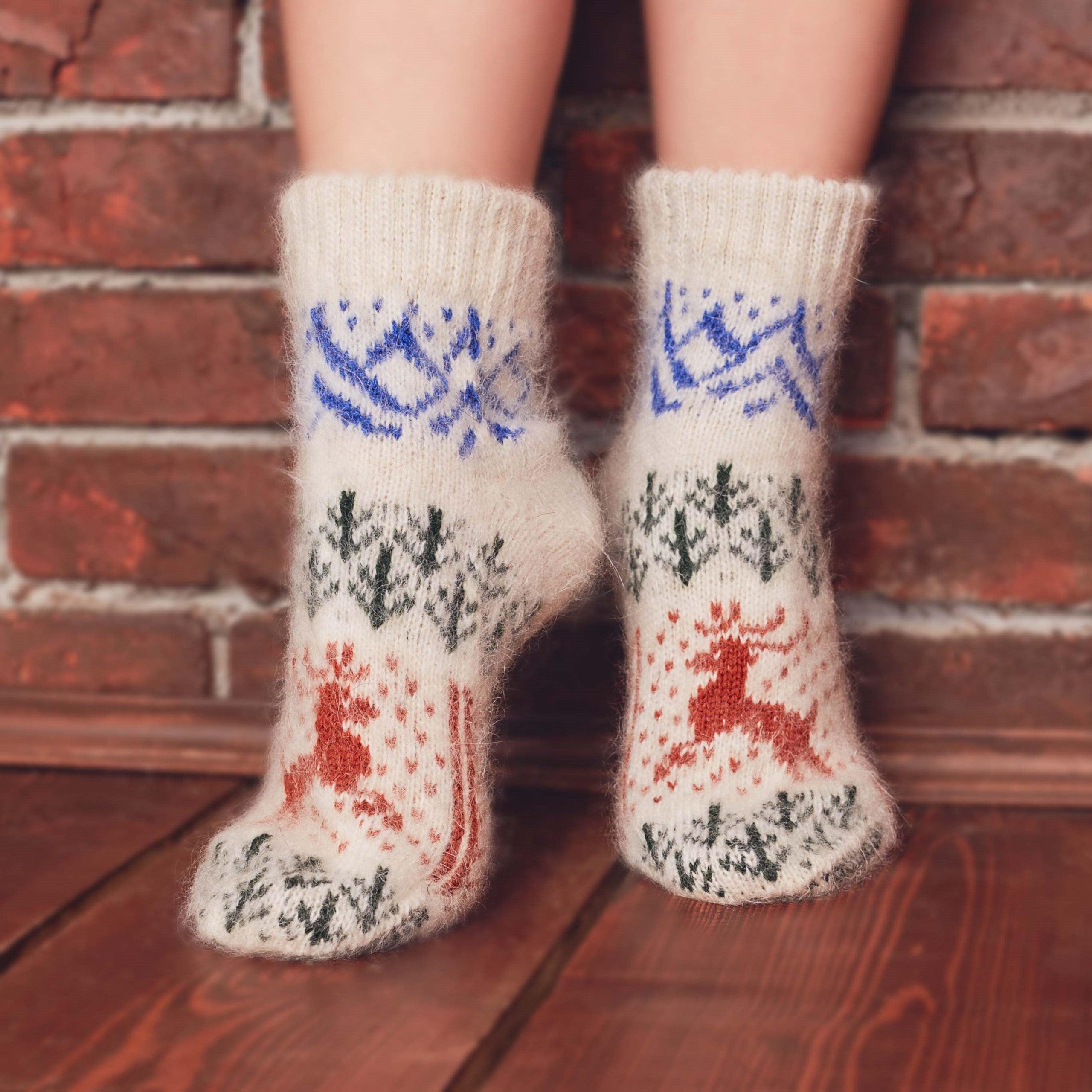 sm-image-12df33b95e11cfb83bc2ad19 Unisex Alpine Forest Goat Wool Low-Cut Socks