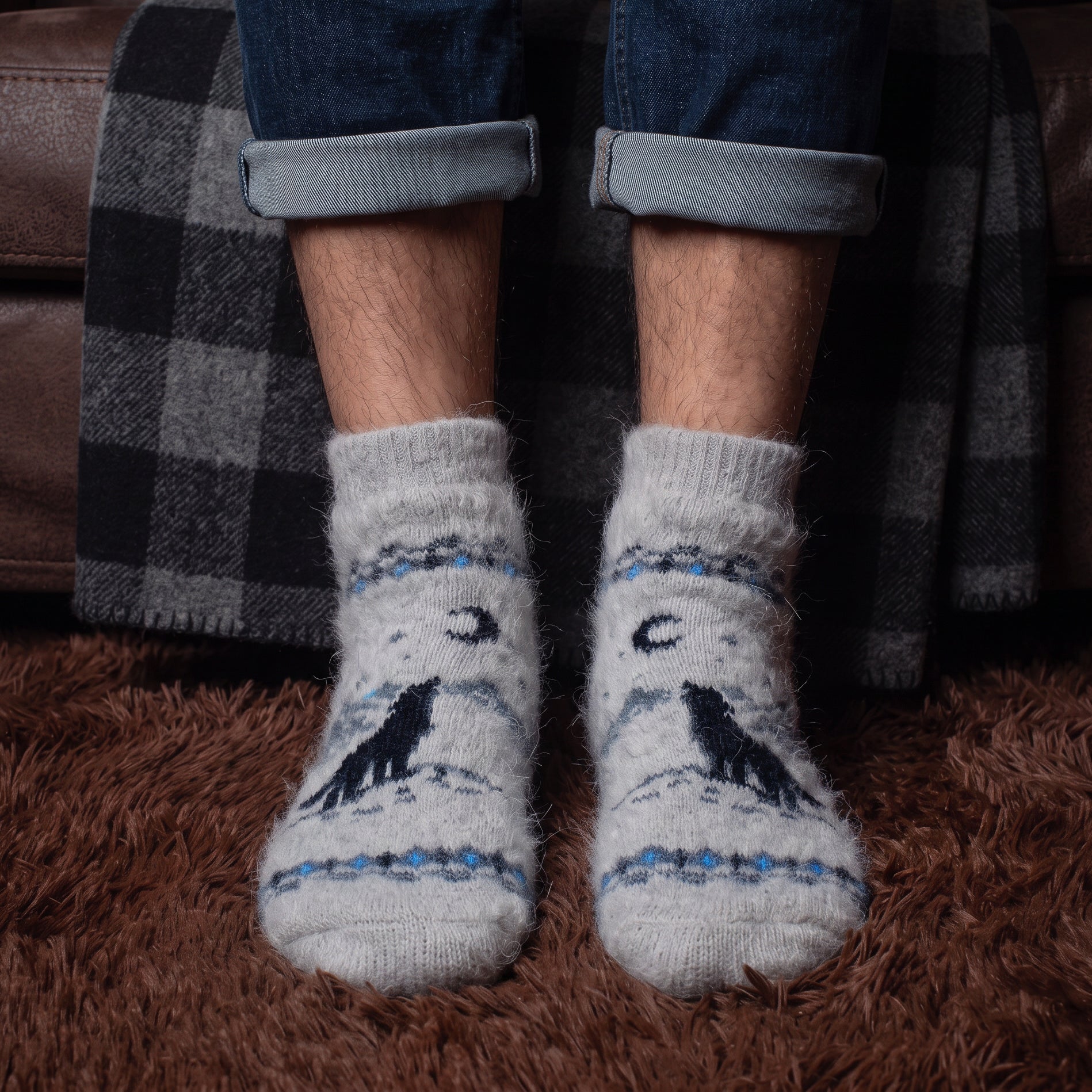sm-image-1be01983b4d5e1ec49201247 Unisex Moonlit Howl Goat Wool Thick Low-Cut Socks