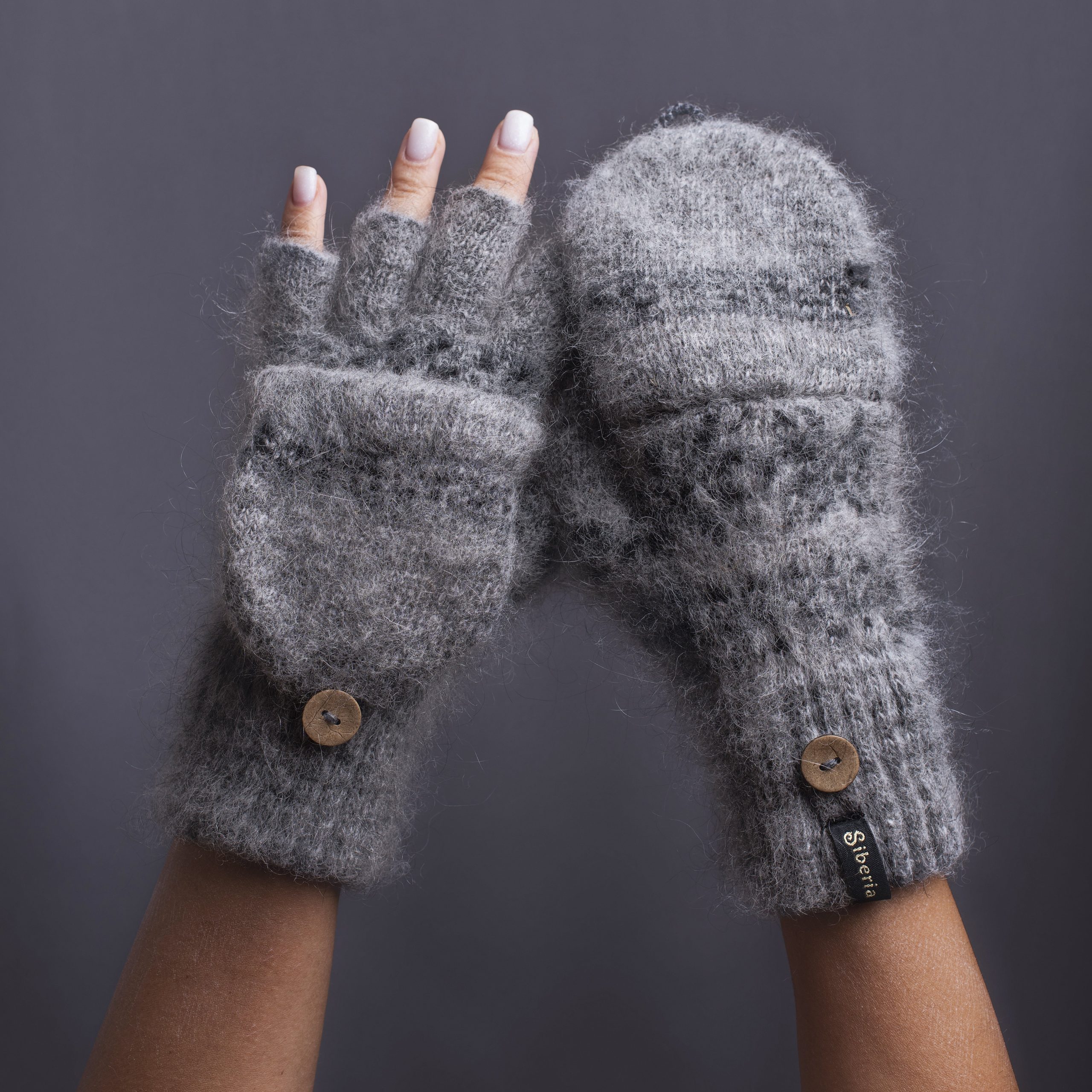 sm-image-301cba829dc75c5ce72ac9ad Women's Midnight Veil Goat Wool Mitten Gloves