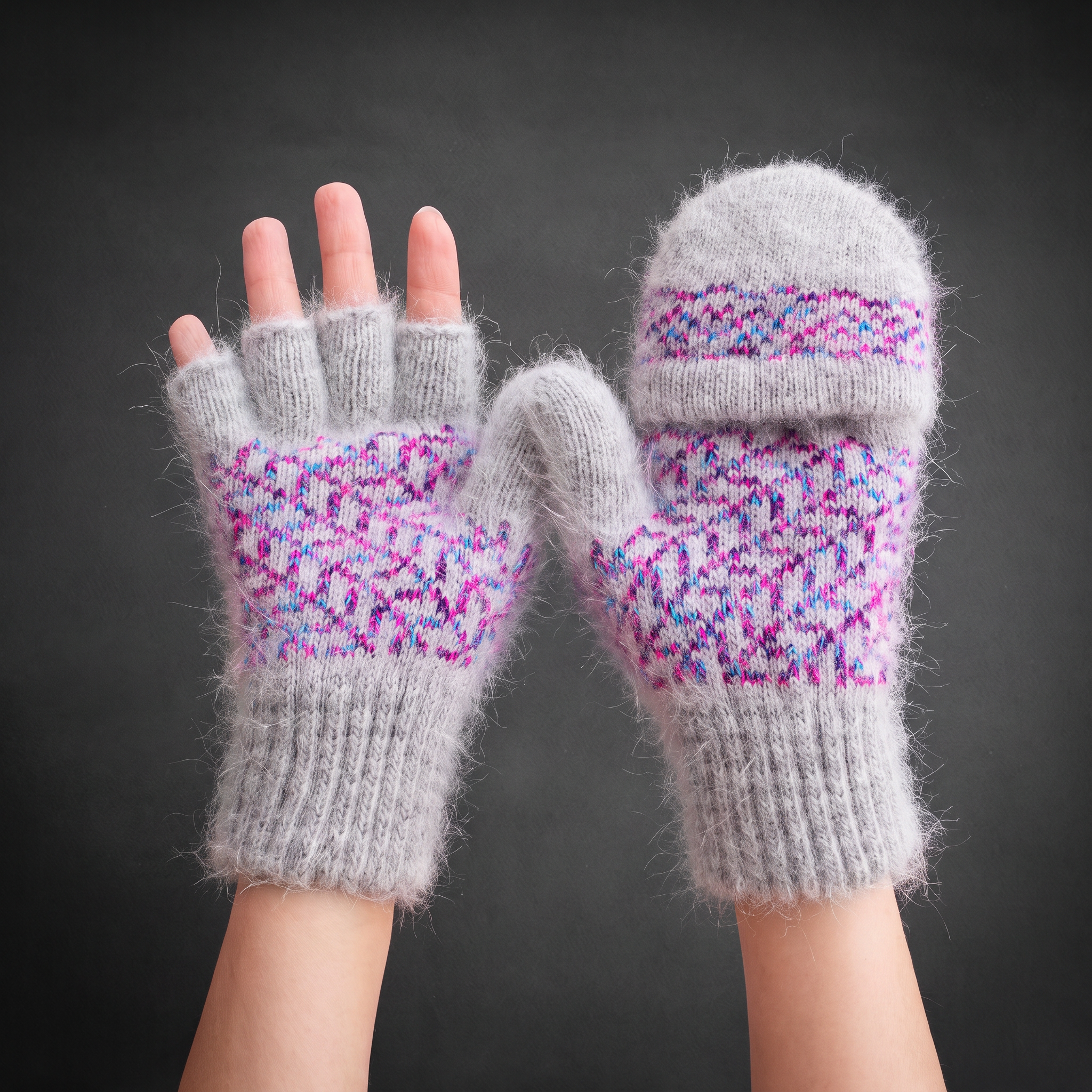 sm-image-4359c02d796232ad4dd0d60e Women's Cherry Blossom Goat Wool Mitten Gloves