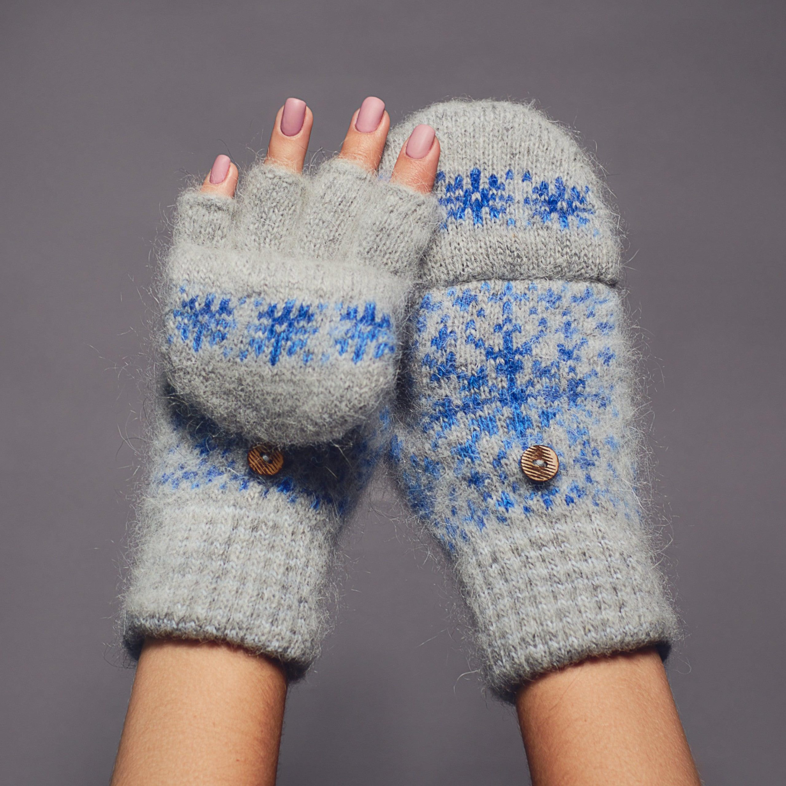 sm-image-503c52288ec31ebb7168dd69 Women's Blue Blizzard Goat Wool Mitten Gloves