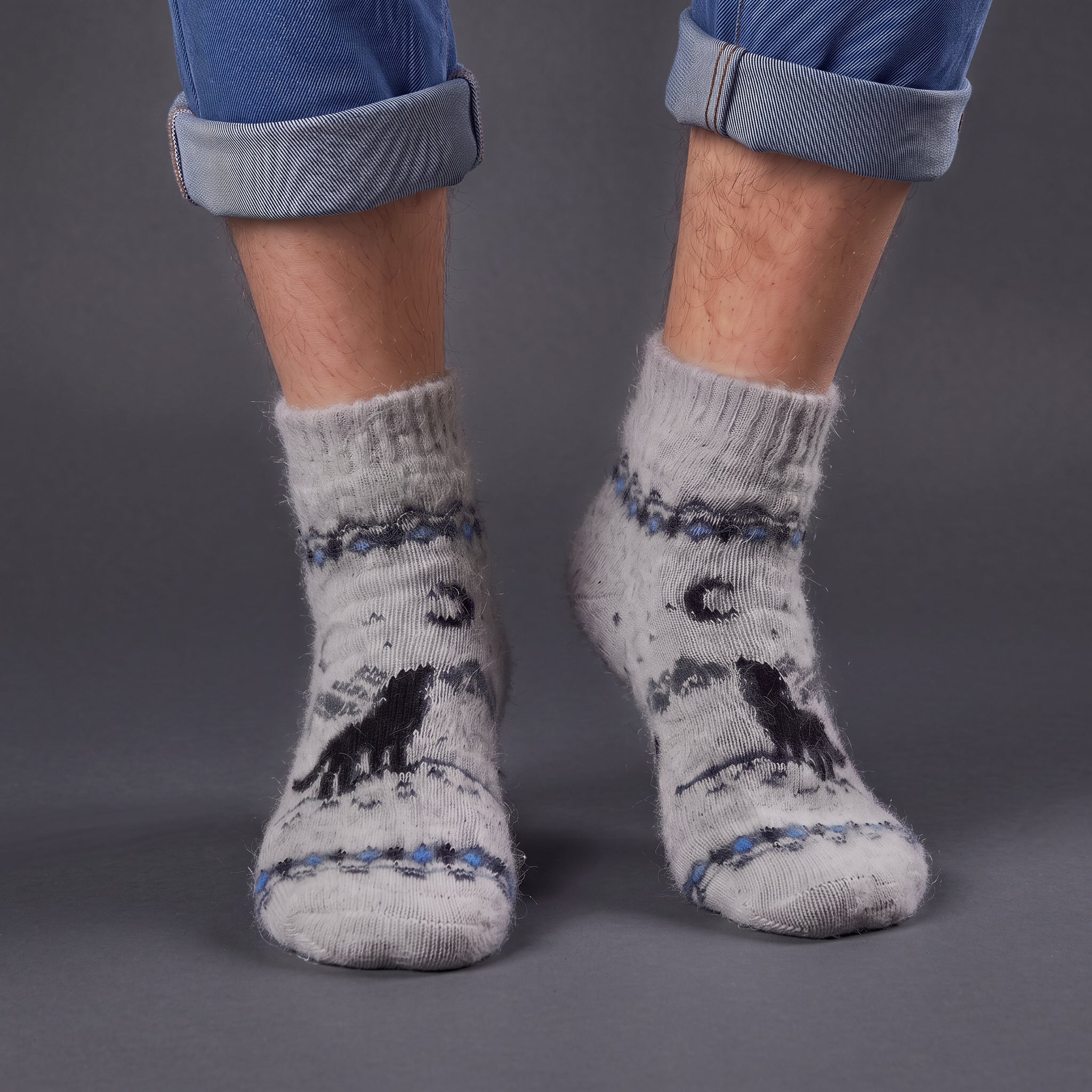 sm-image-73e2f94e5fd8511f85746c9c Unisex Moonlit Howl Goat Wool Thick Low-Cut Socks