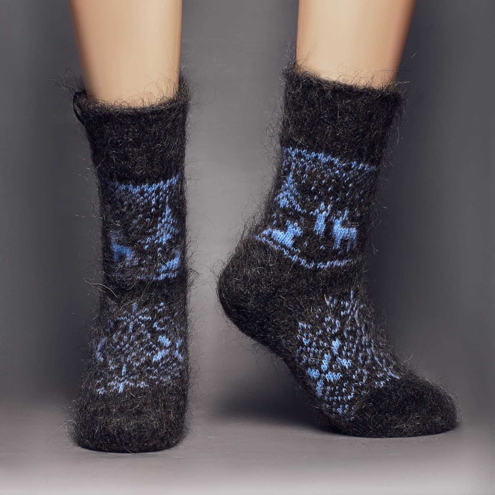 sm-image-9d9df623ee964215630a4ff5 Unisex Alpine Night Non-Binding Goat Wool Crew Socks