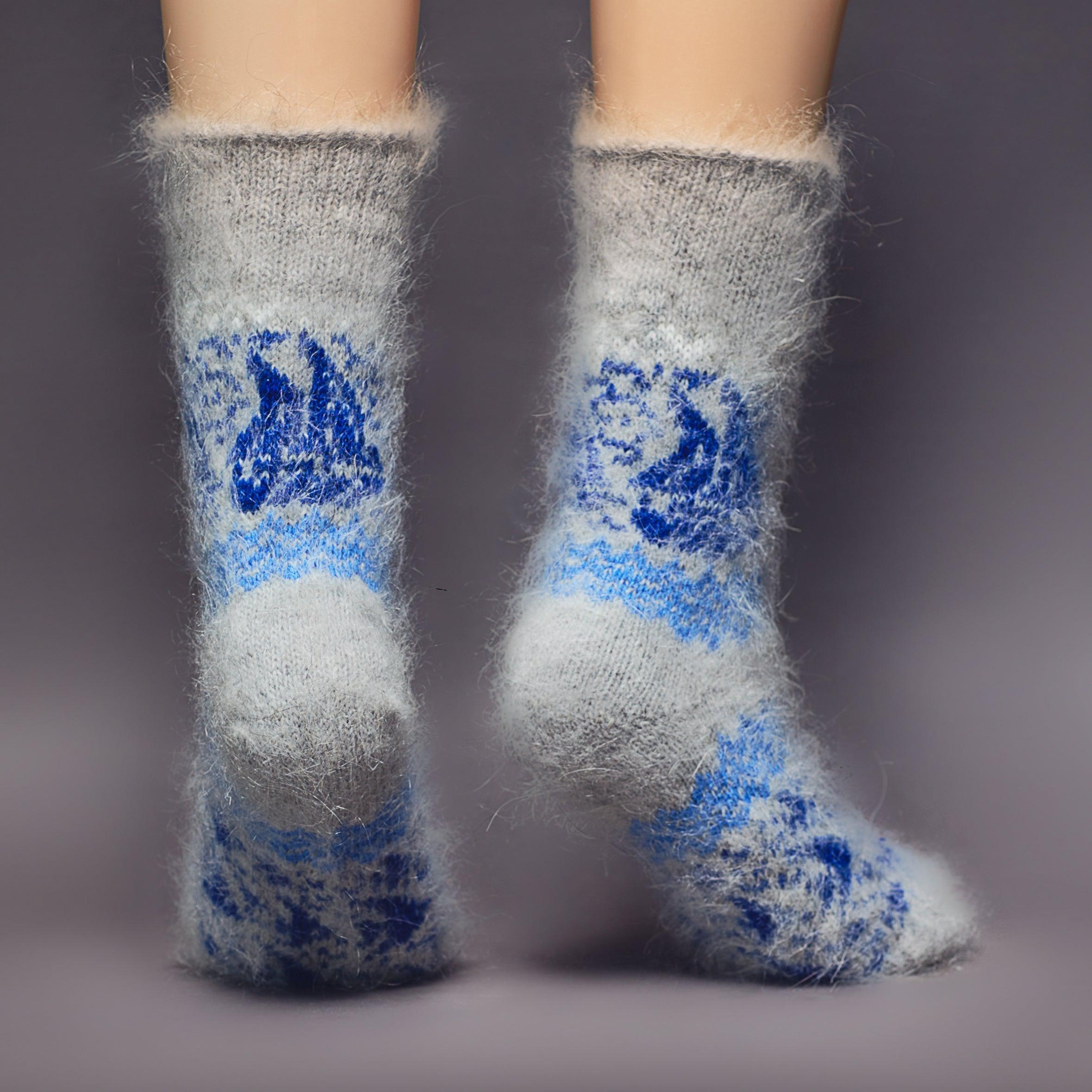 sm-image-dea9162c184322b70309127b Unisex Nautical Seascape Non-Binding Goat Wool Crew Socks