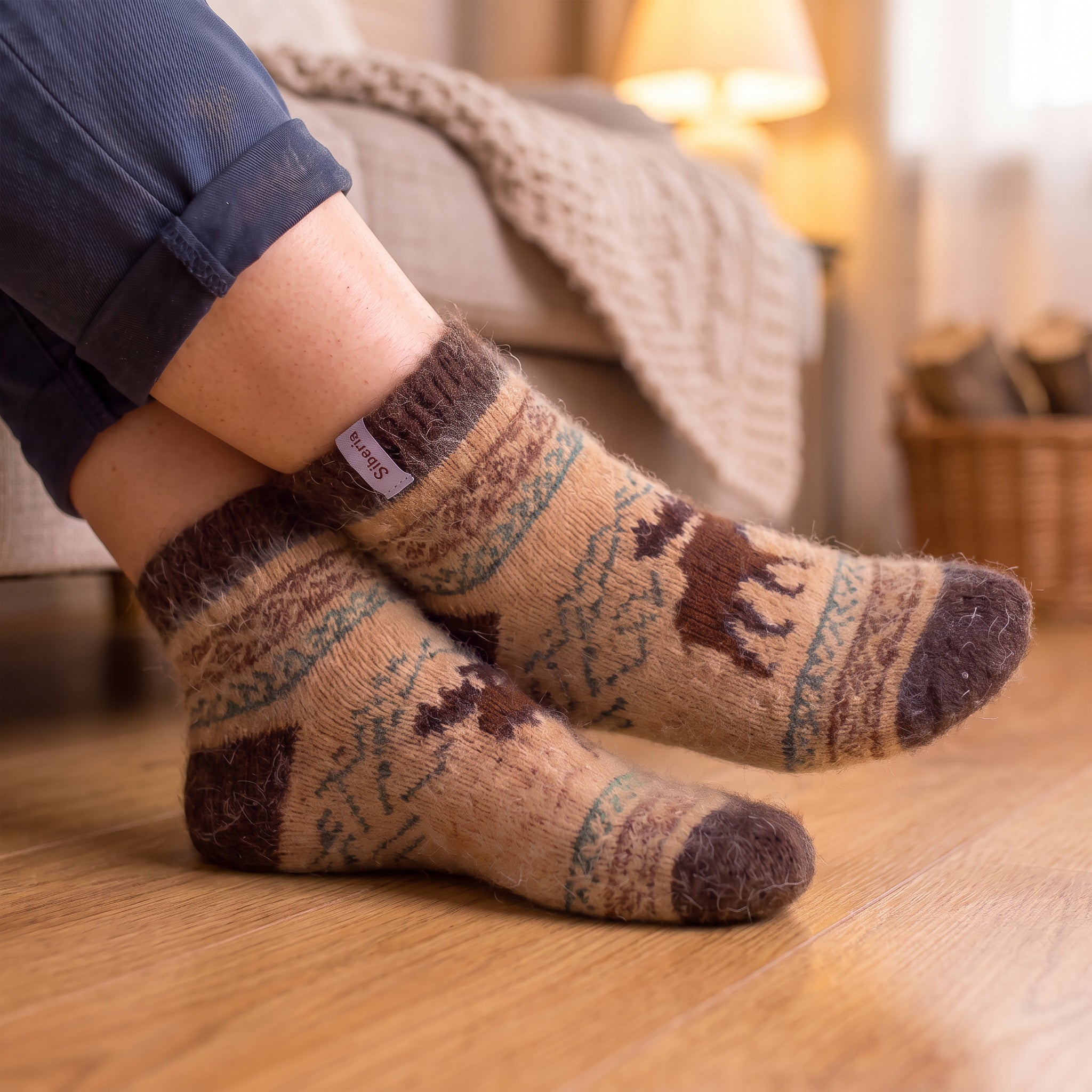 sm-image-f9697485cc93e820e80e2b89 Unisex Moosing Around Goat Wool Low-Cut Socks