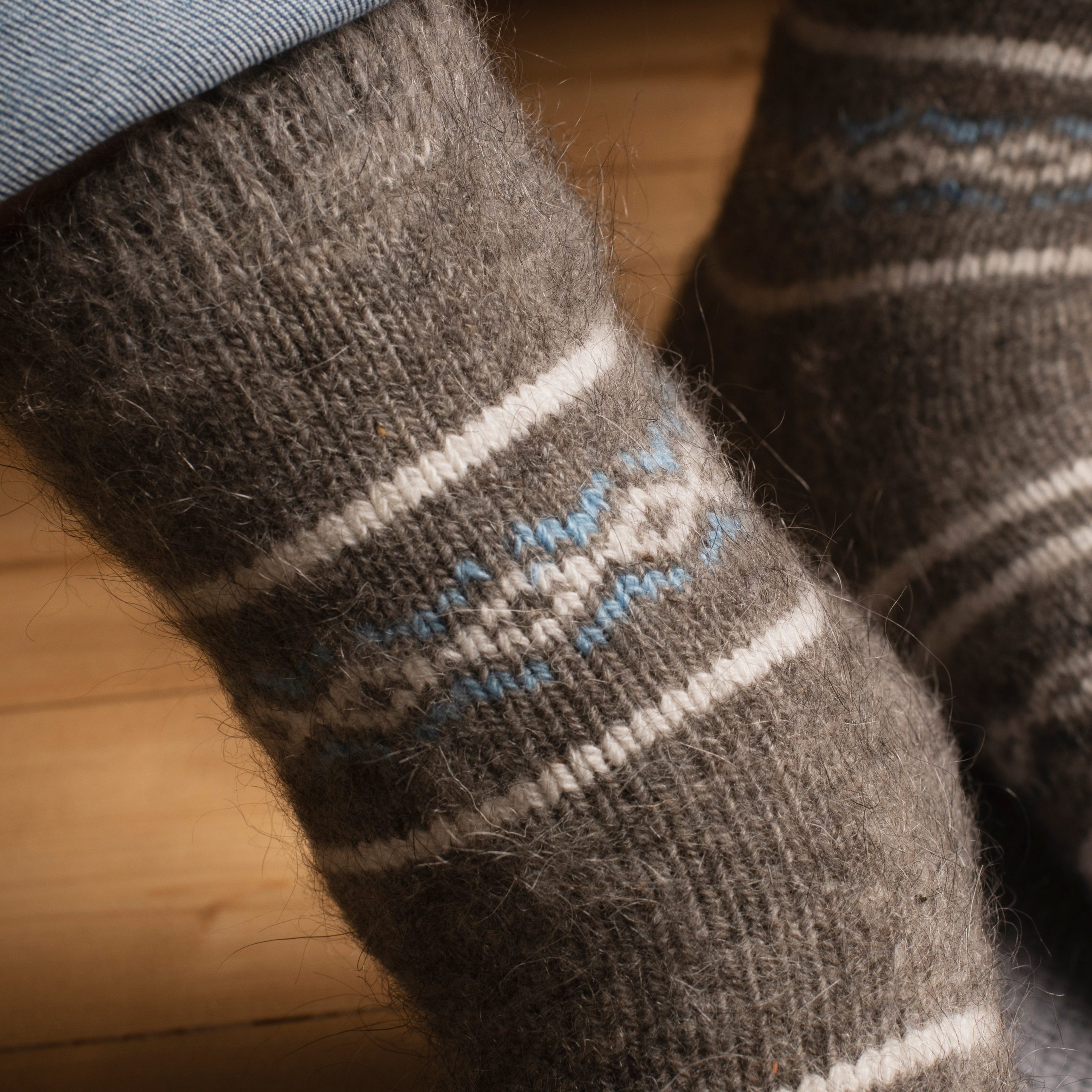 sm-image-fb6b4eeaa9f228b88f97b841 Unisex Arctic Fog Thick Goat Wool Crew Socks